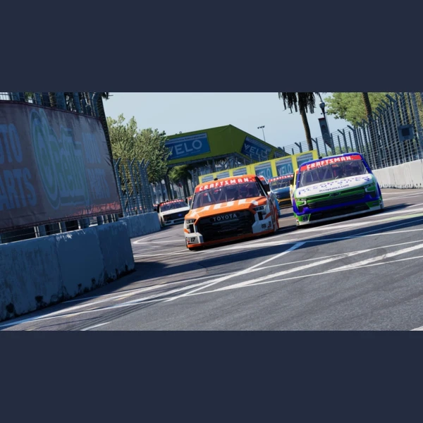 iRacing.com Motorsport Simulations NASCAR 26